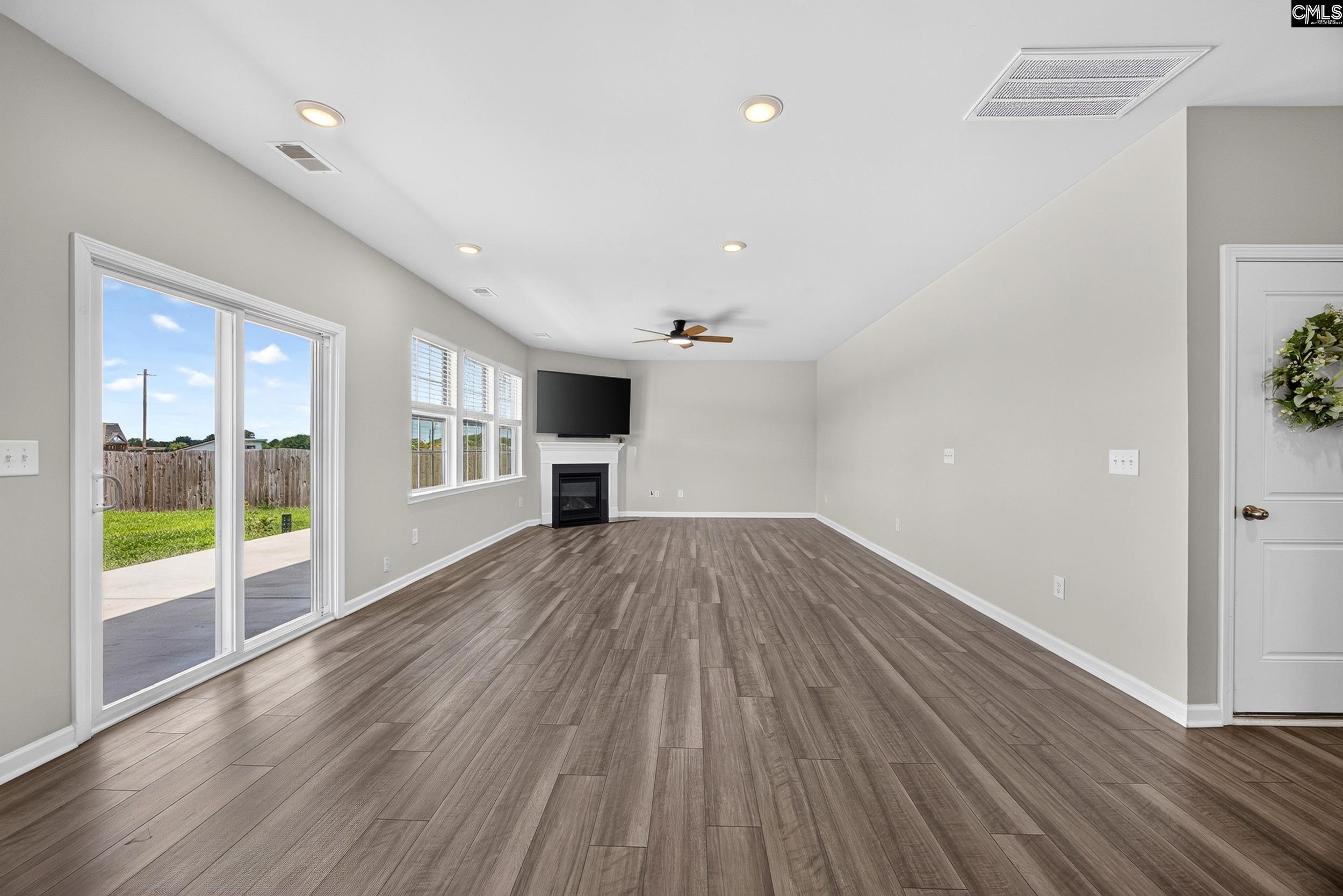 307 Broom Street Gilbert, SC 29054 - Photo 8 of 67