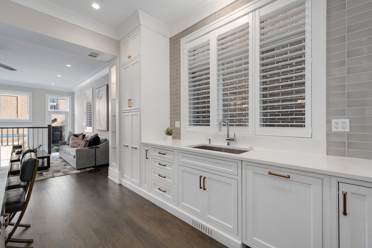 1823 North Bissell Street Chicago, IL 60614 - Photo 17 of 56 a spacious bathroom with double vanity and a large mirror