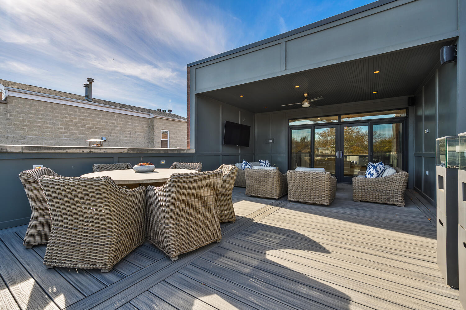 1823 North Bissell Street Chicago, IL 60614 - Photo 44 of 56 a living room with furniture and a large window