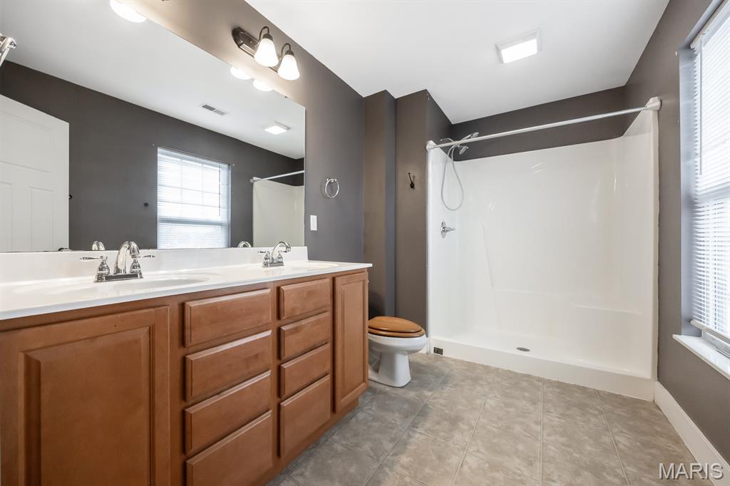 205 East 2nd Street O'Fallon, IL 62269 - Photo 13 of 24