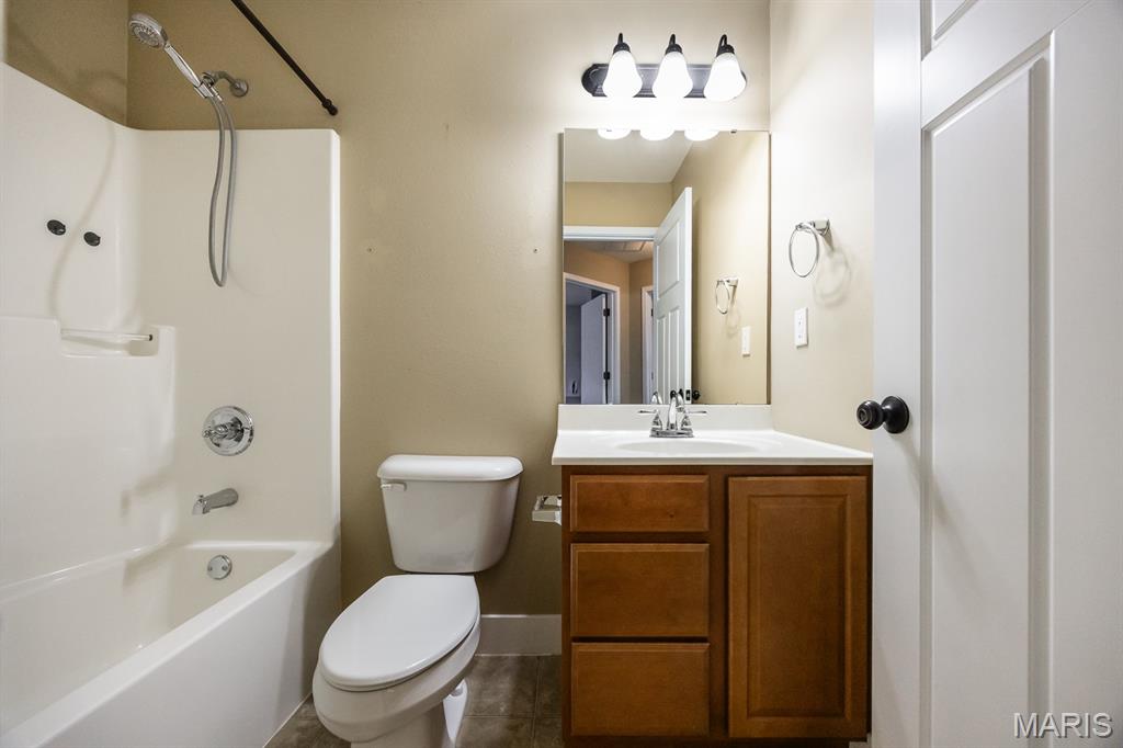 205 East 2nd Street O'Fallon, IL 62269 - Photo 16 of 24