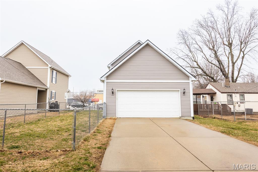 205 East 2nd Street O'Fallon, IL 62269 - Photo 23 of 24