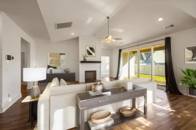 $599,900 | 2319 Murano Drive, Murfreesboro, TN 37128