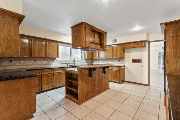 $3,200 | 3218 Freshmeadows Drive, Houston, TX 77063
