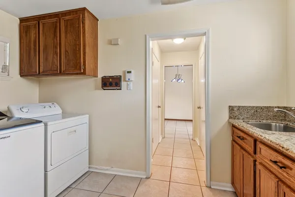 $3,400 | 3218 Freshmeadows Drive, Houston, TX 77063