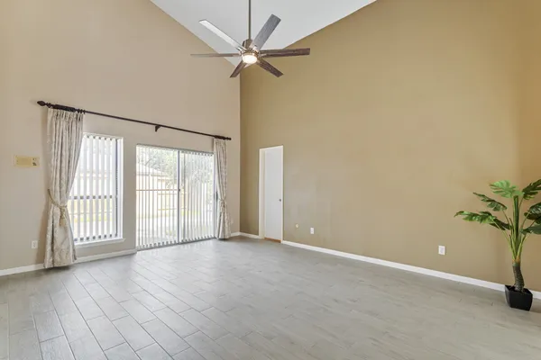 $3,400 | 3218 Freshmeadows Drive, Houston, TX 77063