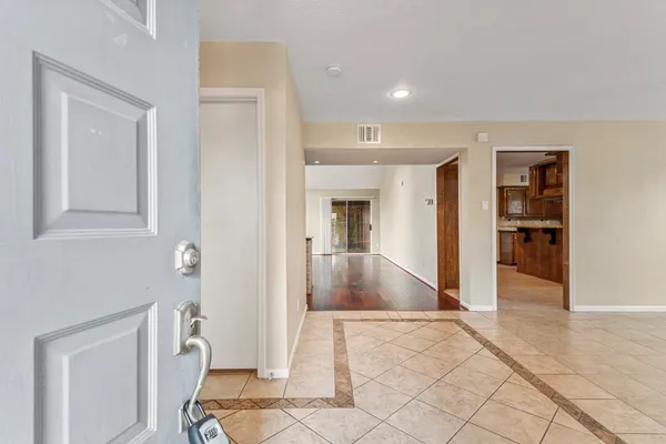 $3,400 | 3218 Freshmeadows Drive, Houston, TX 77063