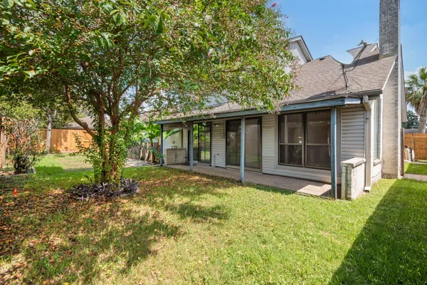 $3,400 | 3218 Freshmeadows Drive, Houston, TX 77063