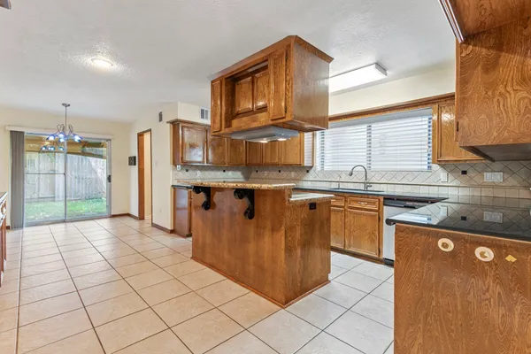 $3,400 | 3218 Freshmeadows Drive, Houston, TX 77063