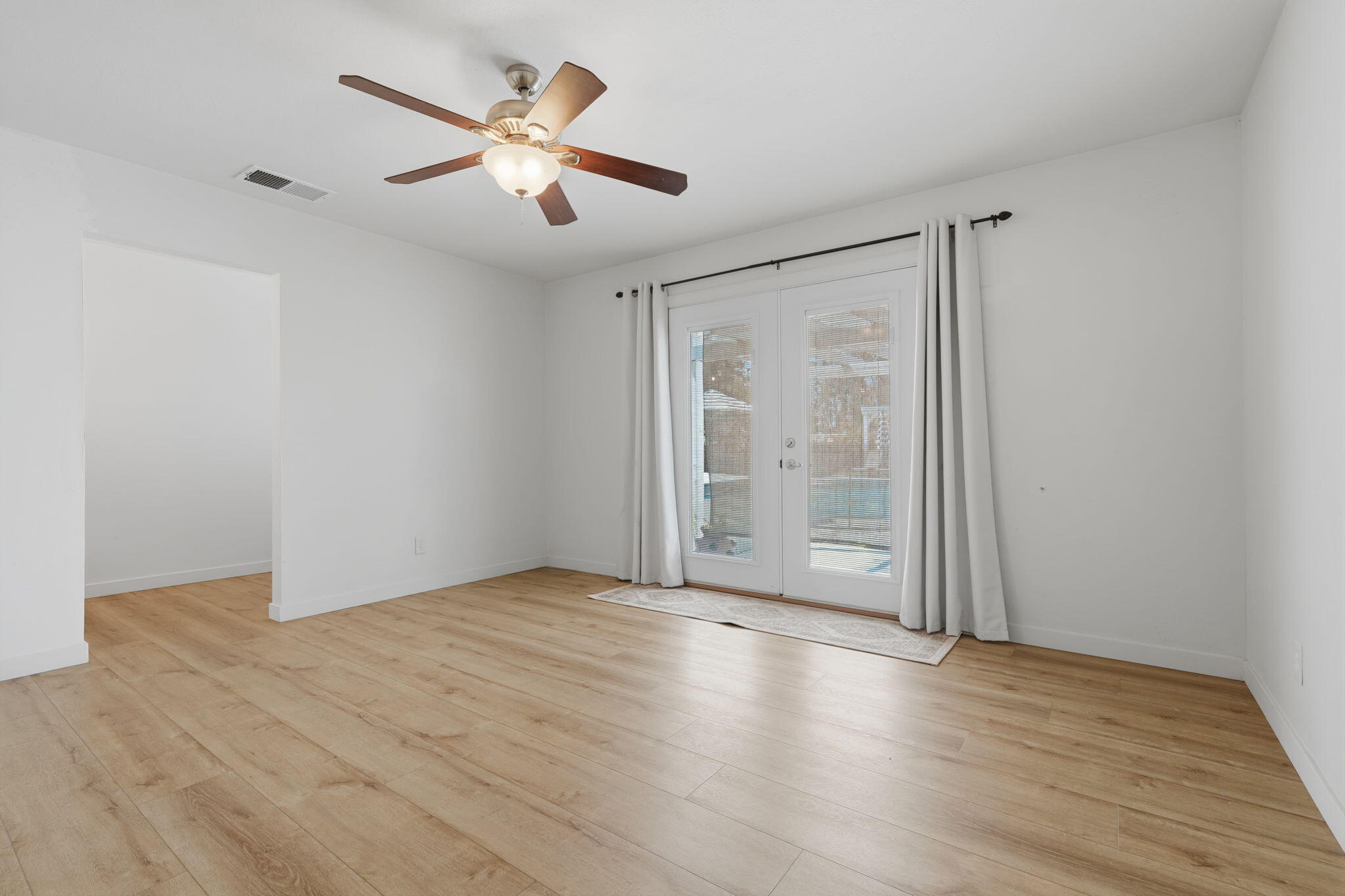 351 South Cornucopia Road Exeter, CA 93221 - Photo 31 of 54 41-351_S_Cornucopia_Rd_-_Exeter_CA_038