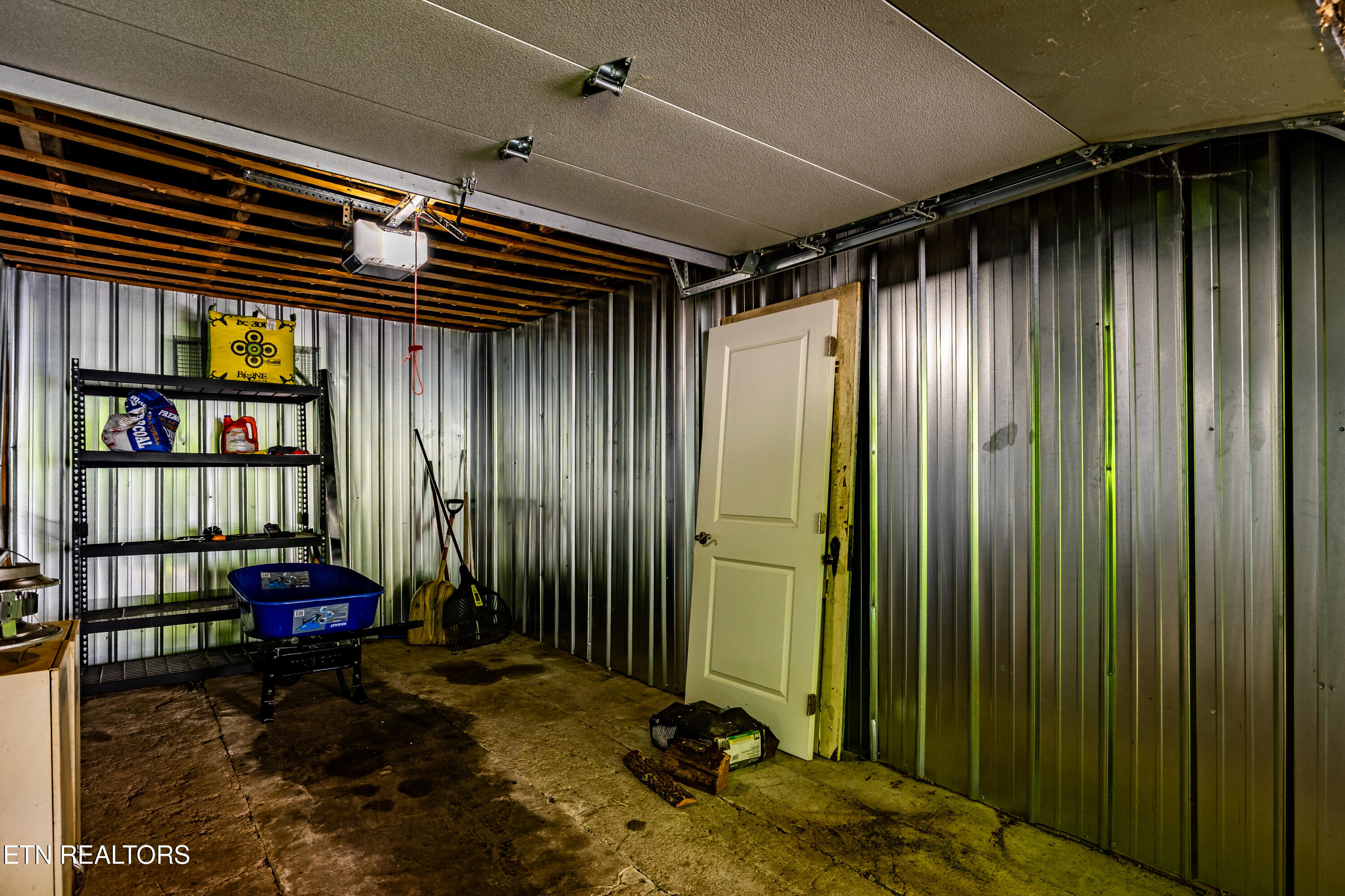 1014 Sevierville Road Maryville, TN 37804 - Photo 46 of 52 1014SeviervilleRd-38