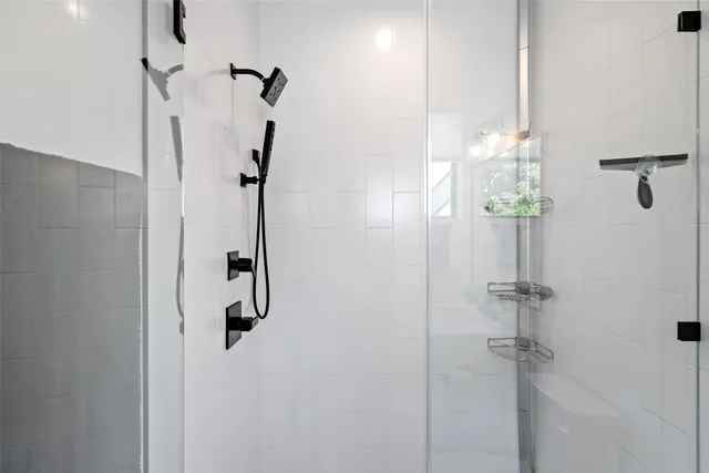 $3,550 | 1903 Frazier Avenue, Unit B, Austin, TX 78704