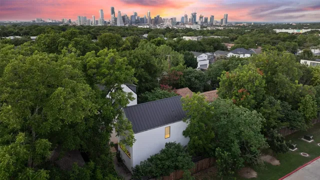 $3,675 | 1903 Frazier Avenue, Unit B, Austin, TX 78704