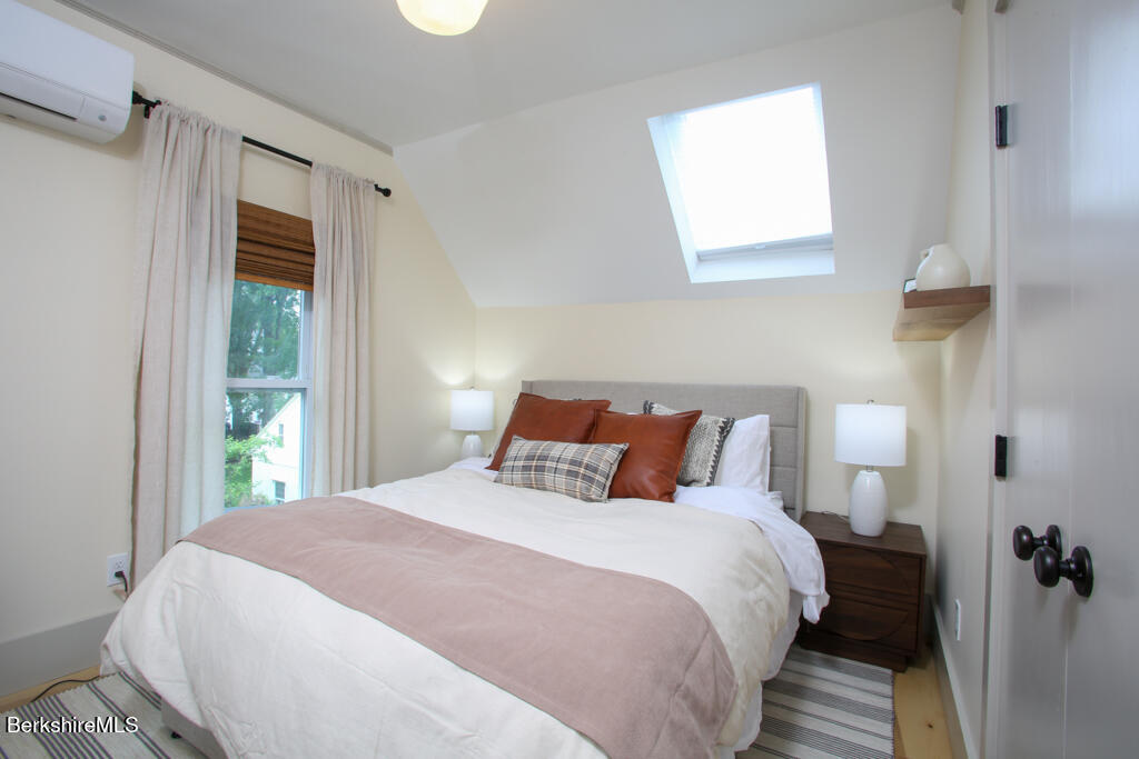 44 Main Street, Unit 3 Stockbridge, MA 01262 - Photo 7 of 13 BEDROOM #2