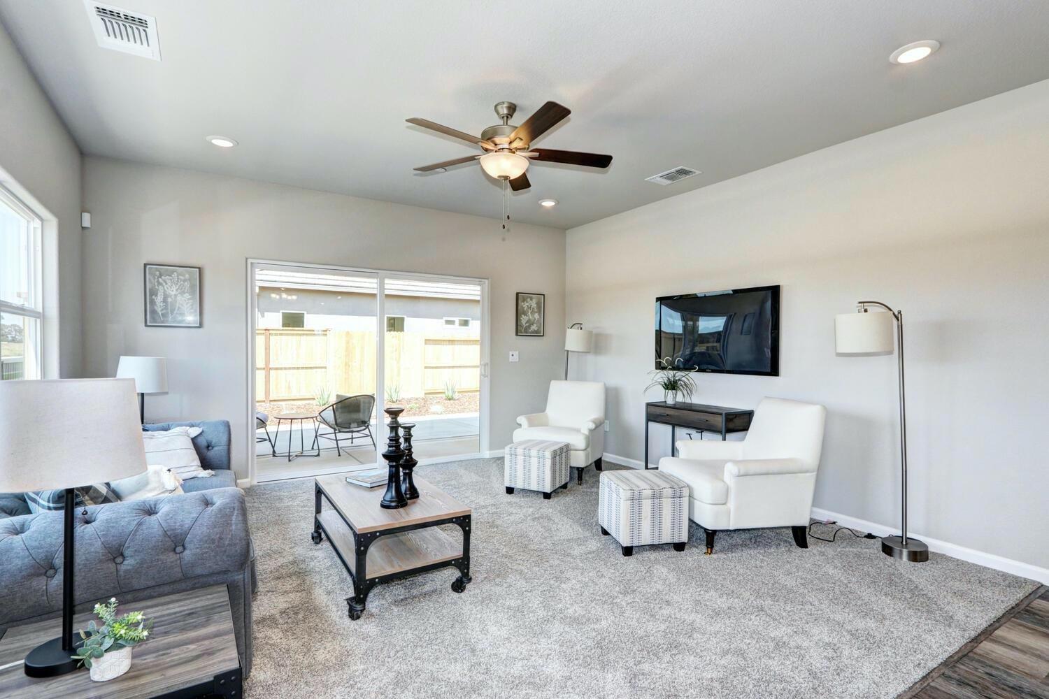 1152 North Palmer Road Galt, CA 95632 - Photo 7 of 14
