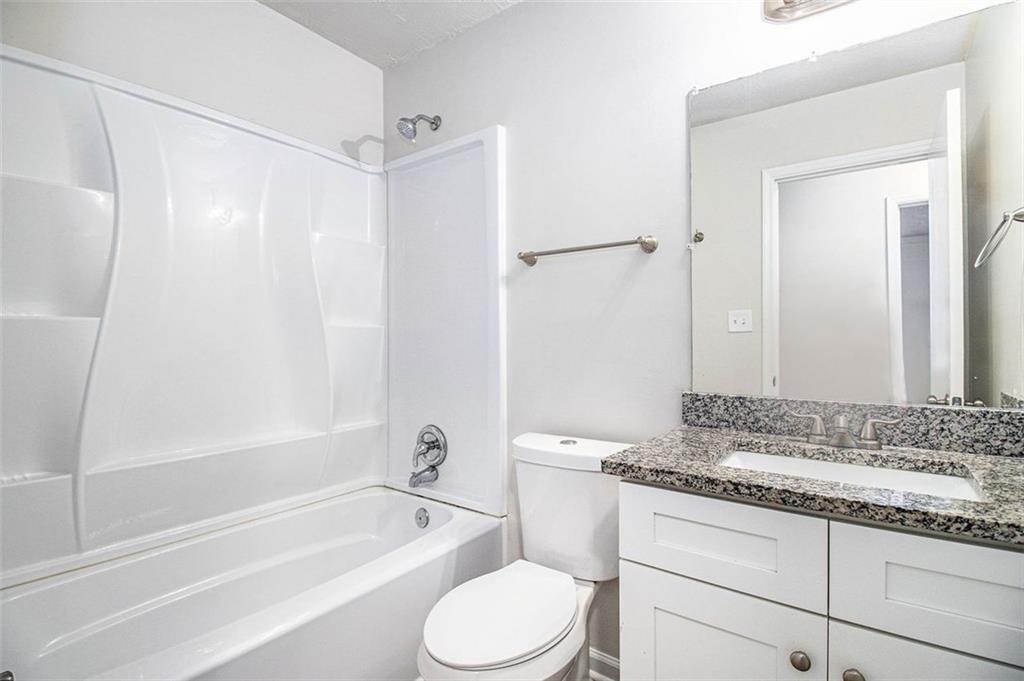 5268 Fox Path Stone Mountain, GA 30088 - Photo 16 of 31