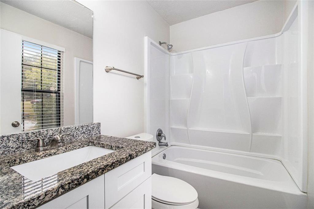 5268 Fox Path Stone Mountain, GA 30088 - Photo 18 of 31