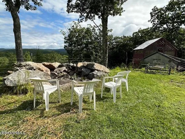 $1,875,000 | 26 A Stonebridge Way, Tyringham, MA 01238