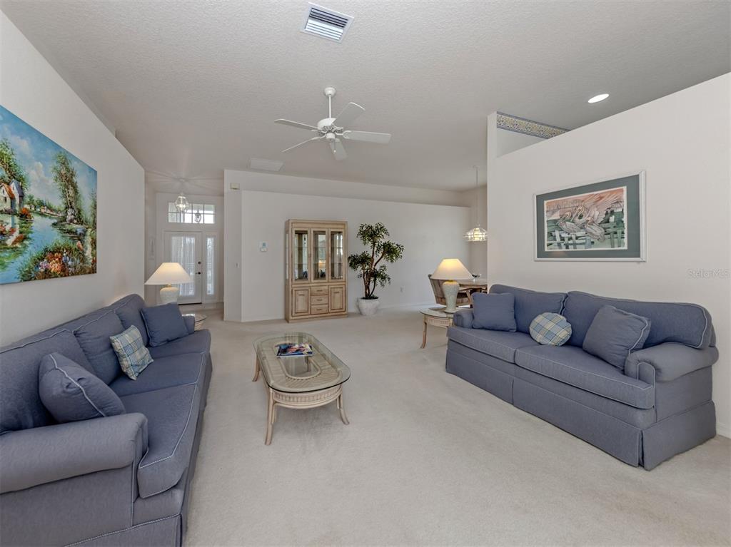 737 Pond Lily Way Venice, FL 34293 - Photo 9 of 50