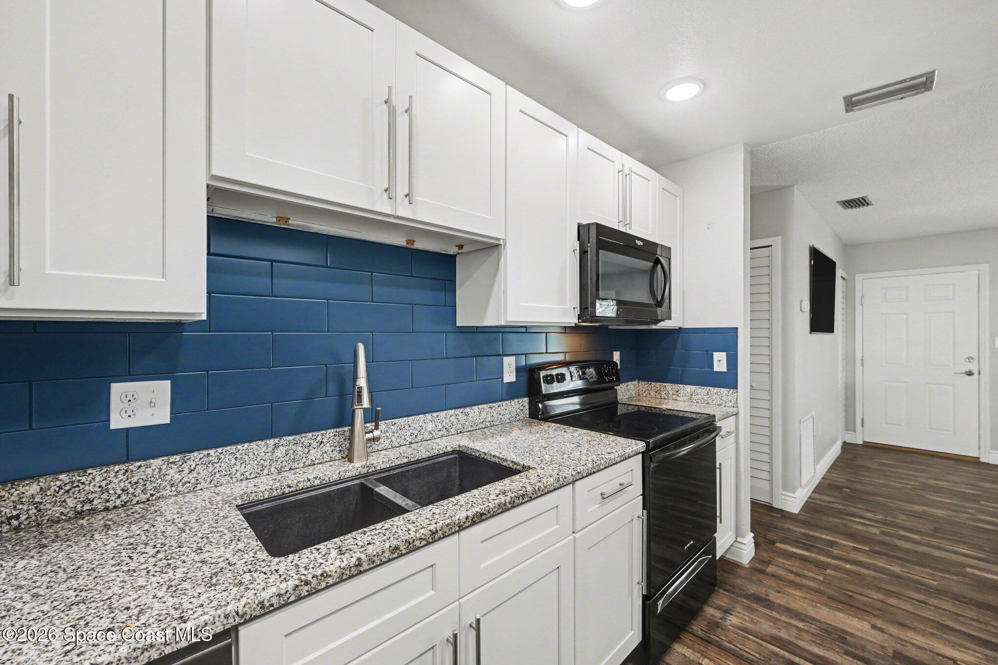6860 Cecil Road Cocoa, FL 32927 - Photo 8 of 40 Updated Kitchen