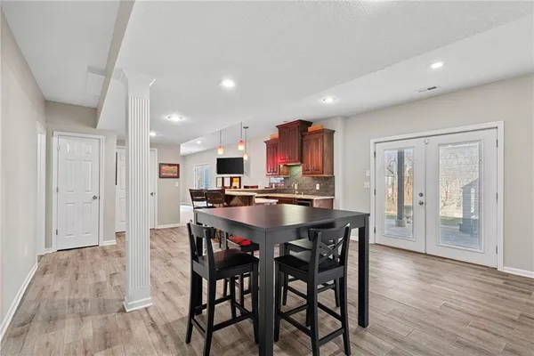 $775,000 | 3850 West 183rd Street, Stilwell, KS 66085