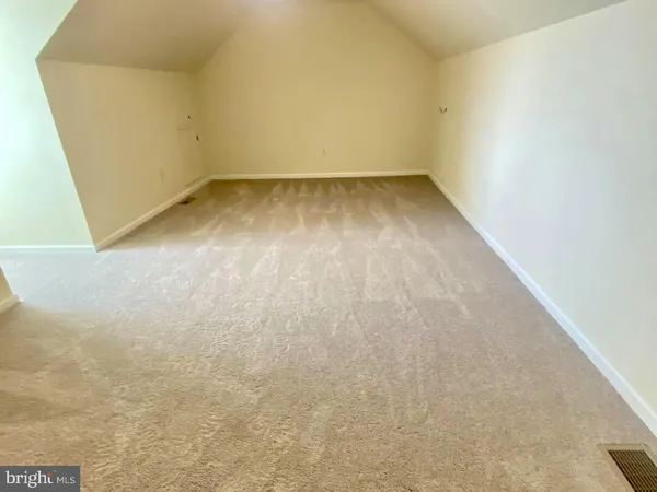 $1,899 | 20 Skip Lane, Carlisle, PA 17013