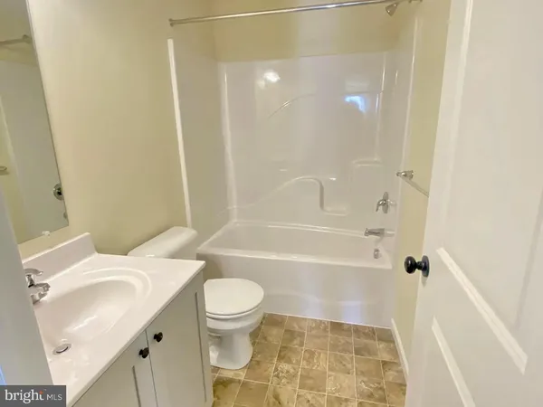 $1,899 | 20 Skip Lane, Carlisle, PA 17013