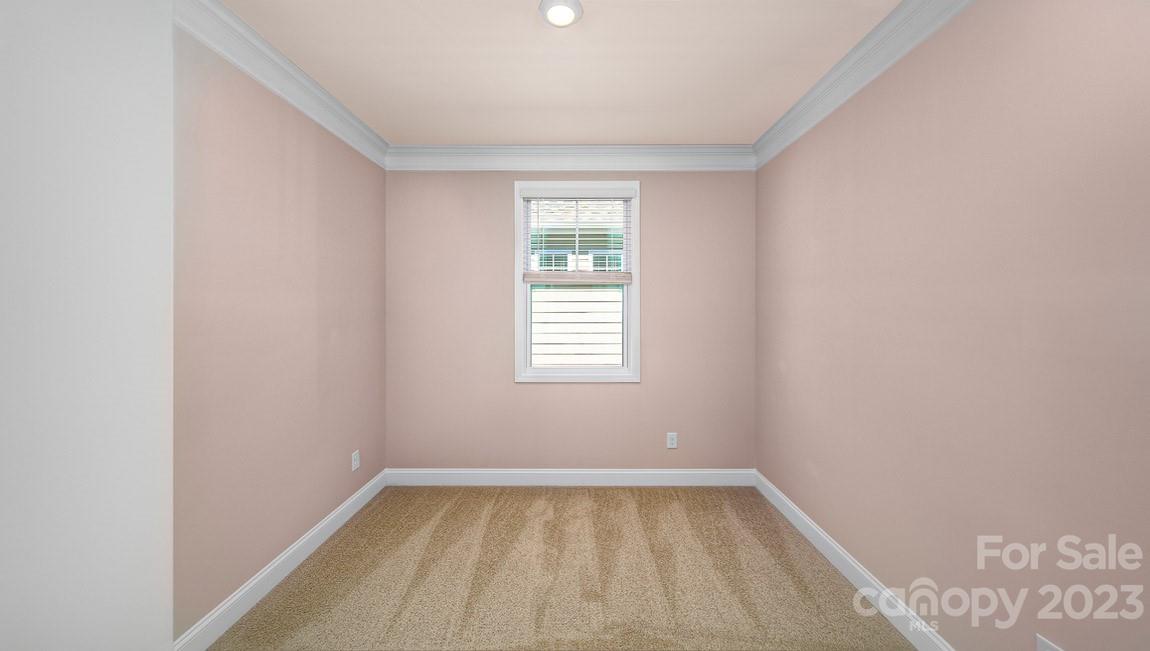 254 Fox Cove Road Hendersonville, NC 28792 - Photo 9 of 27 Gallery Image 9