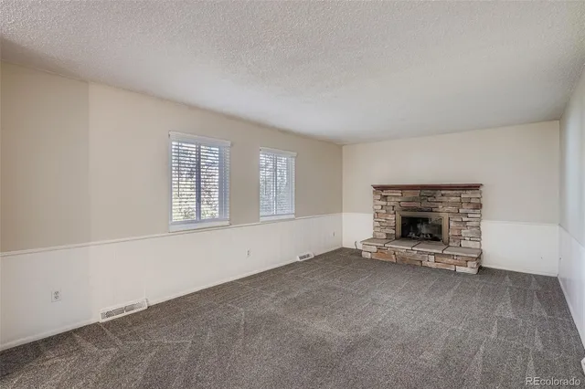 $1,995 | 387 Upham Street, Lakewood, CO 80226