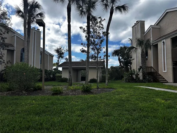 $2,800 | 8626 54th Avenue West, Unit 29, Bradenton, FL 34210
