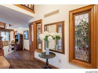 9 Goshen Road Edwardsville, IL 62025 - Photo 3 of 33 Gallery Image 3