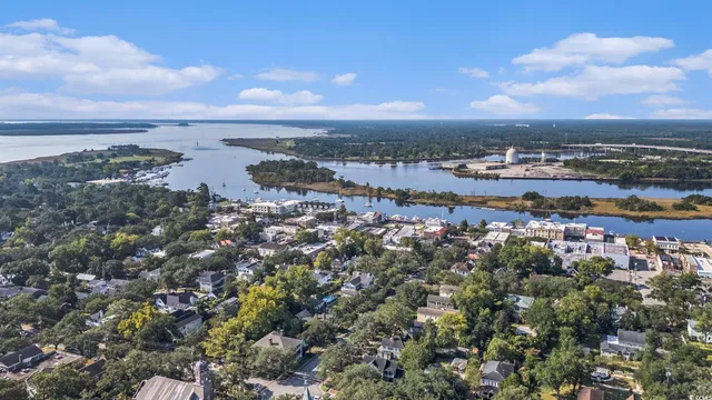 $294,840 | 1027 St Martin Street, Georgetown, SC 29440