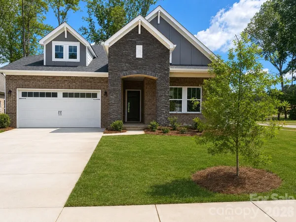 $550,000 | 4004 Leyland Court, Charlotte, NC 28227