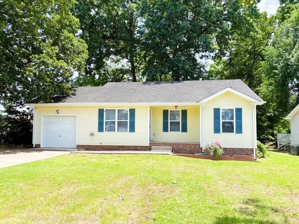 $245,000 | 952 Princeton Drive, Clarksville, TN 37042