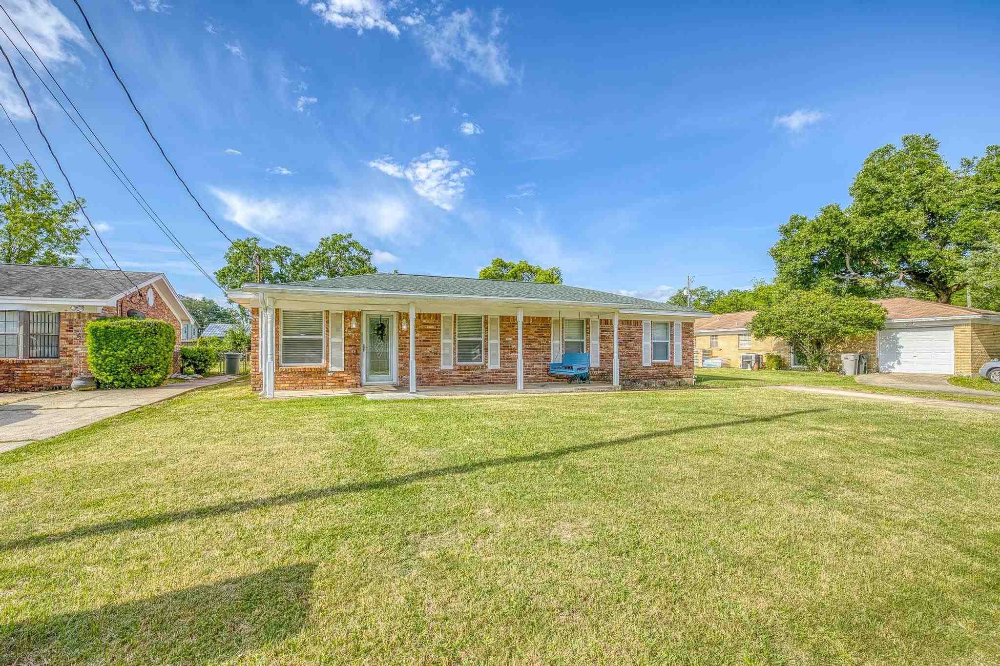 403 Ladybird Lane, Pensacola, FL 32503 Compass