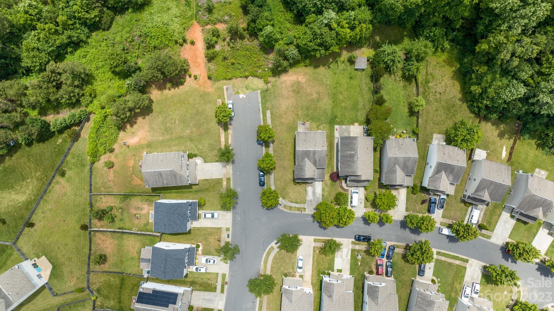 8954 Chalkstone Road Charlotte, NC 28216 - Photo 33 of 36 Gallery Image 33