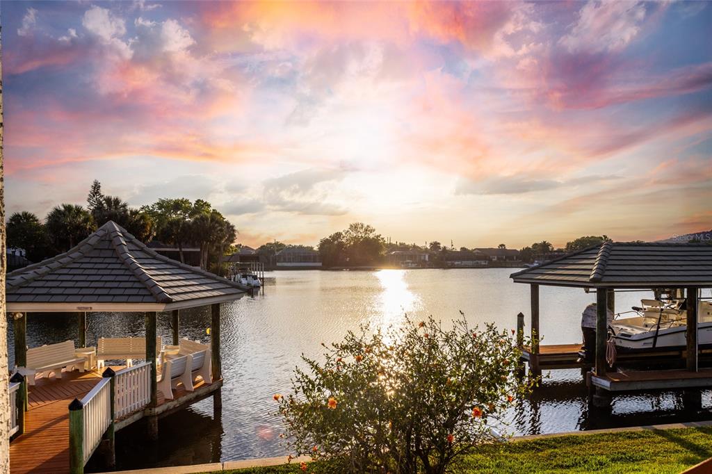 A Sun Set "Sensational" Home!