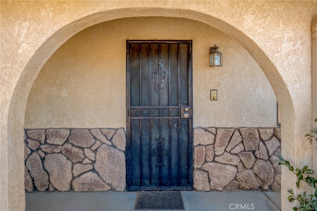 9770 Buttemere Road Phelan, CA 92371 - Photo 26 of 30