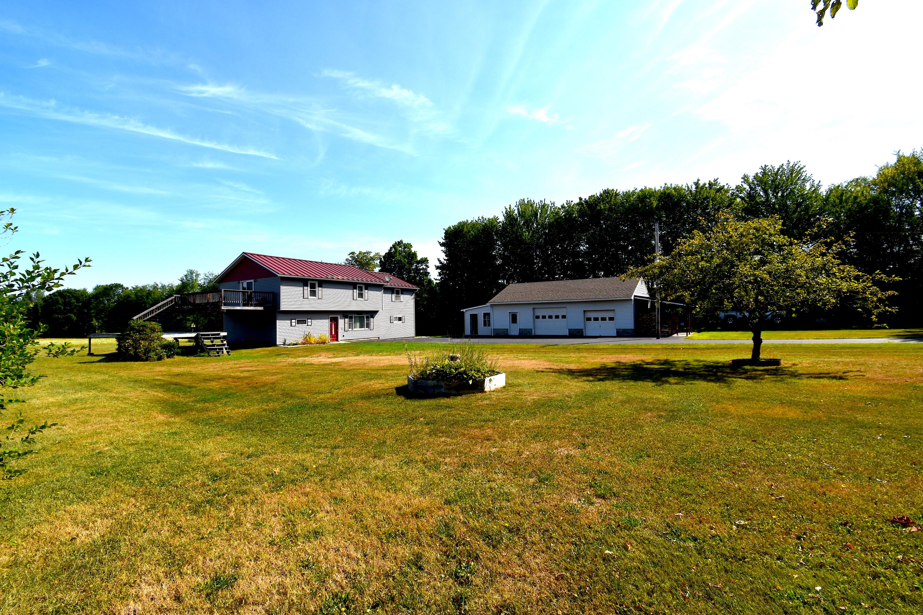 489 Webb Road Pittsfield, ME 04967 - Photo 4 of 55 4