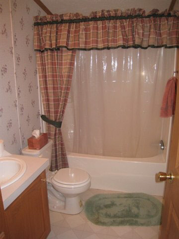 917 South Townline Road Lagrange, IN 46761 - Photo 7 of 9 Gallery Image 7