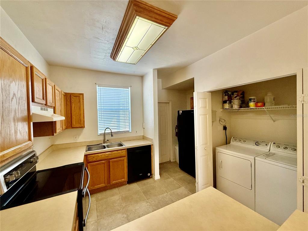 3901 Southwest 20th Avenue, Unit 107 Gainesville, FL 32607 - Photo 7 of 20 Gallery Image 7