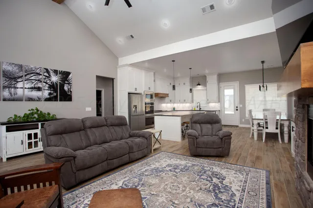 $599,999 | 9451 Aster Road, Amarillo, TX 79119