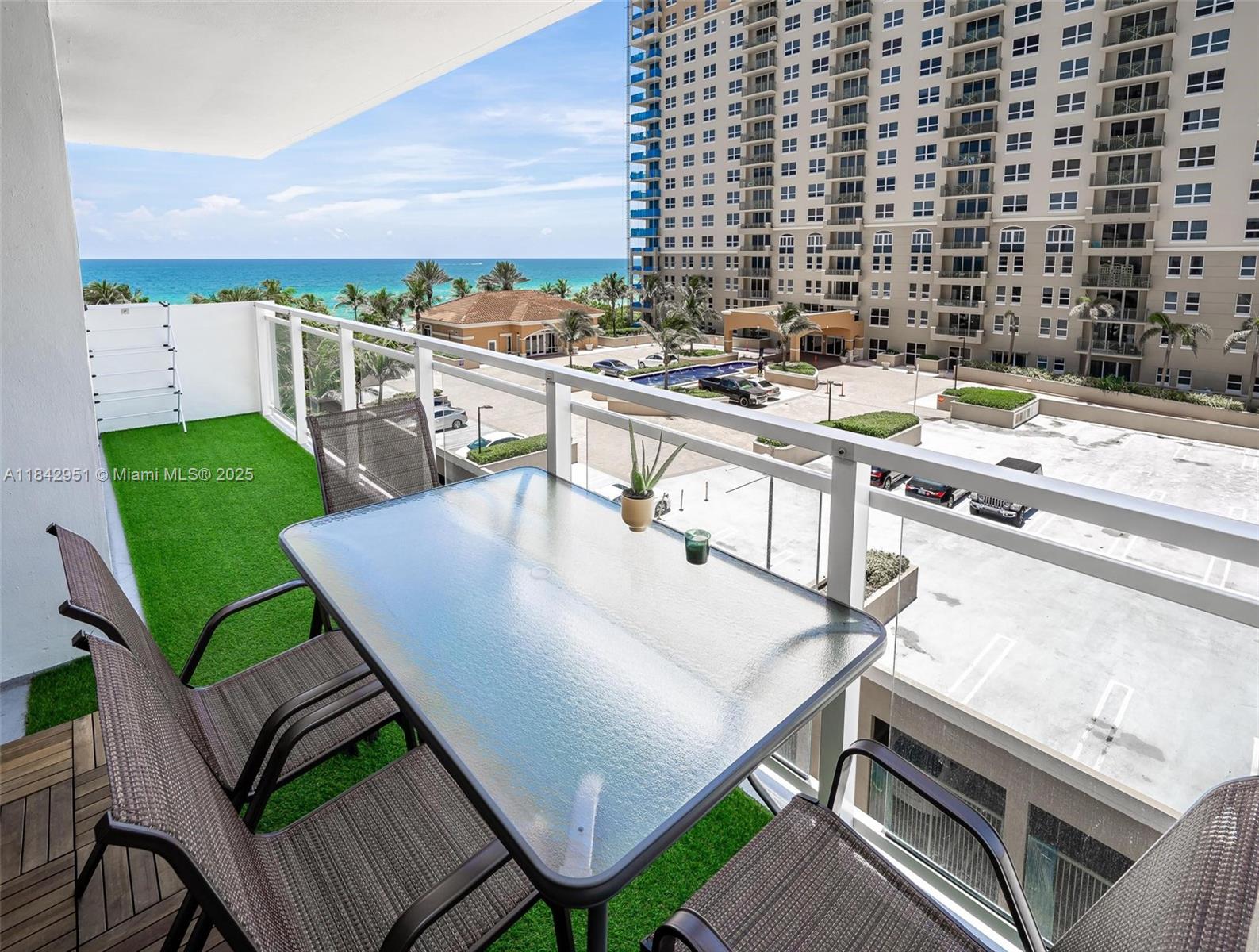 Oceanside Hallandale Beach, FL 33009 - Photo 13 of 33