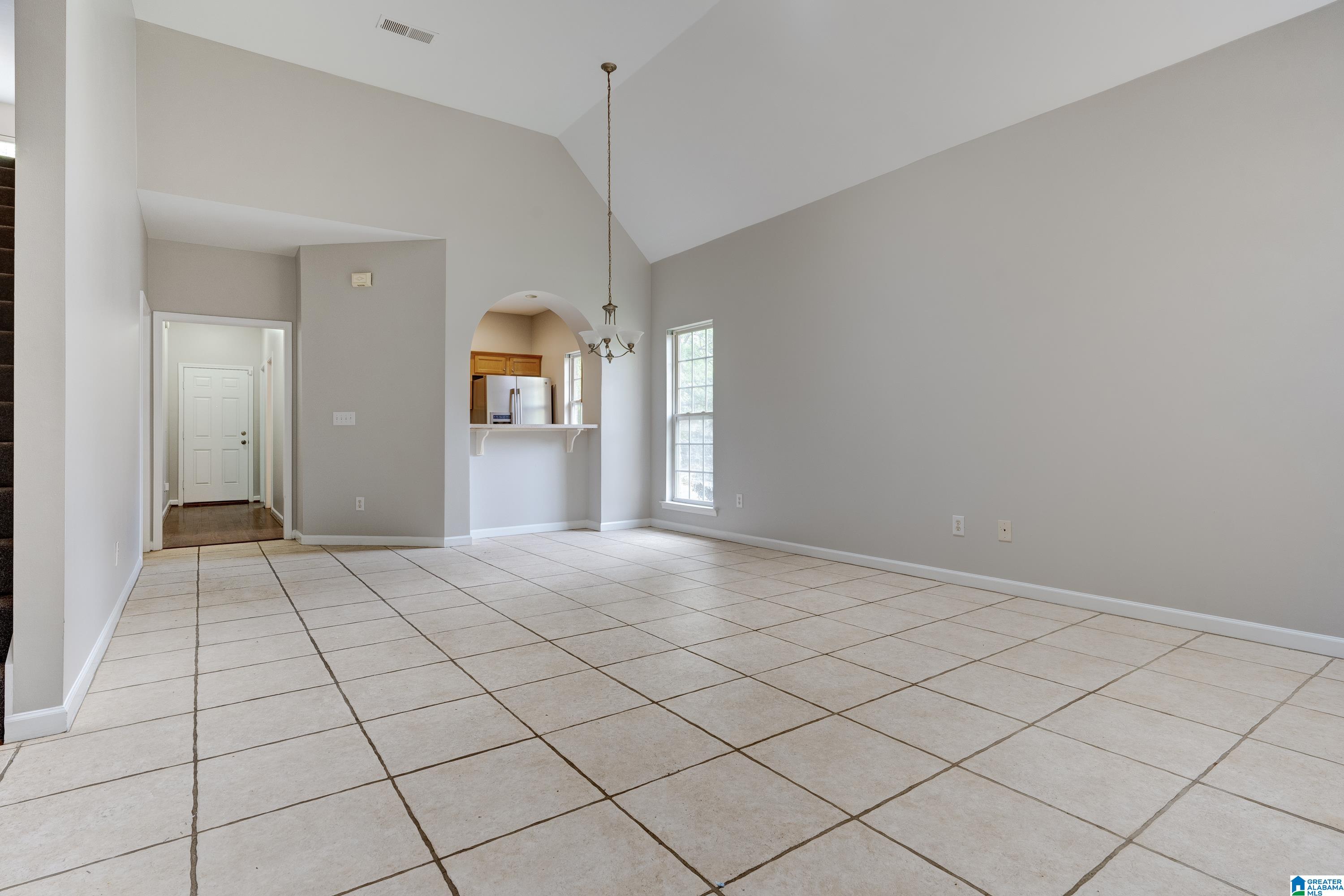 131 Reach Way Birmingham, AL 35242 - Photo 4 of 34