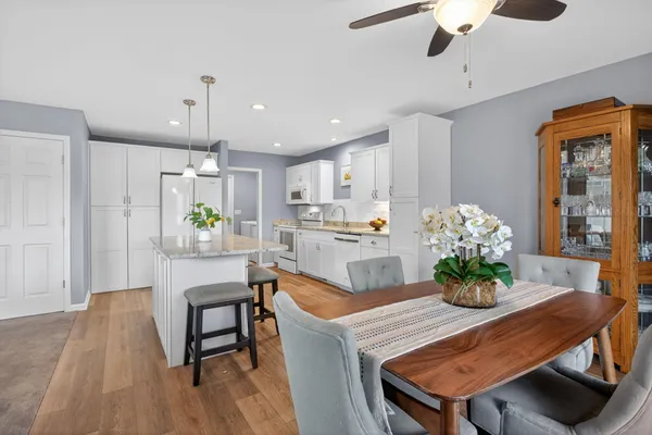 $339,900 | 3690 Terrace Hills Lane, Unit 25, Jackson, MI 49203