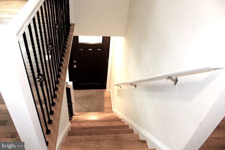 14311 Fullerton Road Woodbridge, VA 22193 - Photo 15 of 29 Gallery Image 15