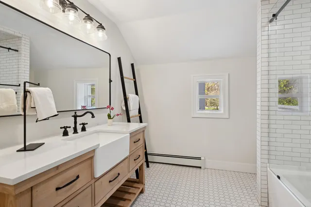 $895,000 | 101 Carl Drive Northeast, Ada, MI 49301