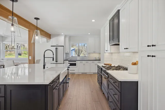 $895,000 | 101 Carl Drive Northeast, Ada, MI 49301