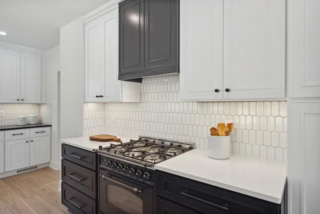 $895,000 | 101 Carl Drive Northeast, Ada, MI 49301