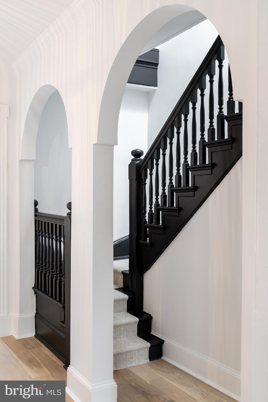 39 S Street Northwest Washington, DC 20001 - Photo 19 of 54 Detail: Double Archway & Elegant Staircase